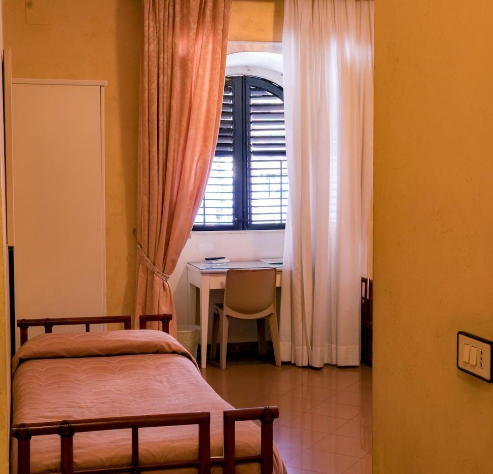Hotel Joli Palermo Exteriör bild